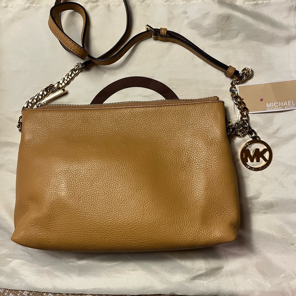 New Michael Kors Jet Set TZ messenger crossbody purse
